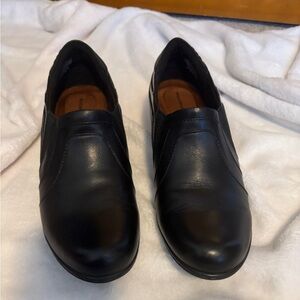 Rockport Women’s Black Leather Shoe/Bootie - Brynn shoe Size 11M